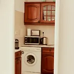 Balili House アパート