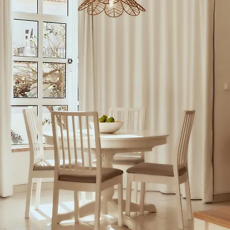 Apartment Balili House *